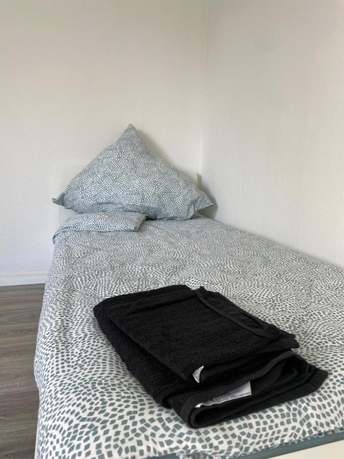 Estrella24 Living Rooms Chicago Remscheid Dış mekan fotoğraf